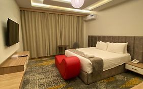 فندق جولدن توليب أبها - GOLDEN TULIP ABHA HOTEl